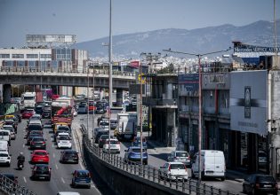 Κίνηση στους δρόμους: Μέτρα για την αποσυμφόρηση του Κηφισού ανακοίνωσε ο Οικονόμου