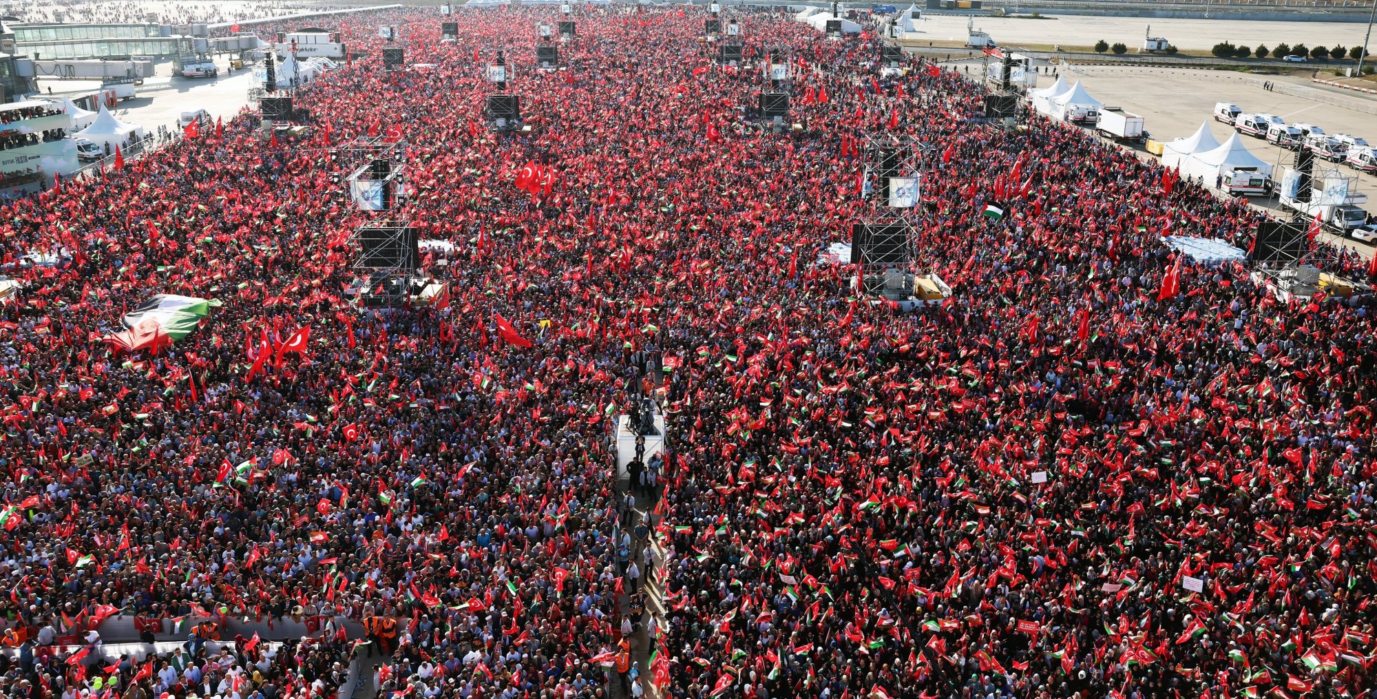 Τουρκία: Μεγάλη συγκέντρωση για την Παλαιστίνη στην Κωνσταντινούπολη