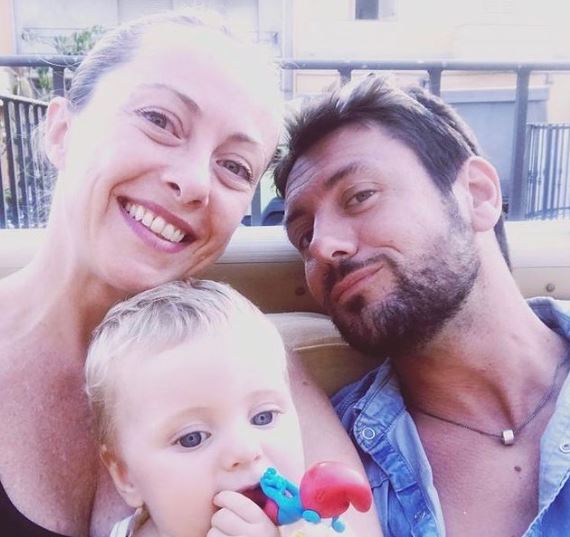 Ιταλία: Η Μελόνι ανακοίνωσε ότι χωρίζει από τον σύντροφό της