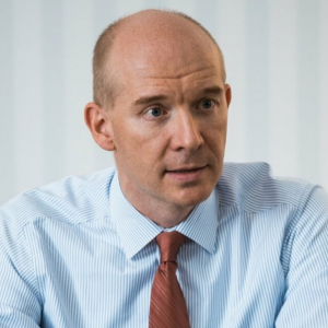 Μιούλερ (ΕΚΤ): Δεν αποκλείεται να αυξήσουμε τα επιτόκια τον Απρίλιο