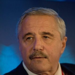Μανιάτης [ΠΑΣΟΚ]: «Δικαίωση της πολιτικής μας η συμμετοχή της Κοινοπραξίας CHEVRON & HELLENIQ ENERGY»