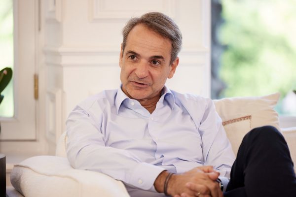 Μητσοτάκης: Προχωράμε τολμηρά και σίγουρα μπροστά