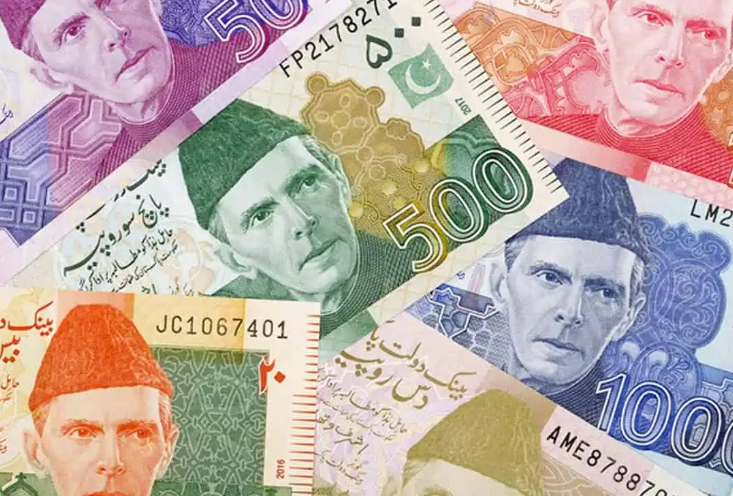 Πακιστάν:  Ποιο είναι το νόμισμα με τις καλύτερες αποδόσεις