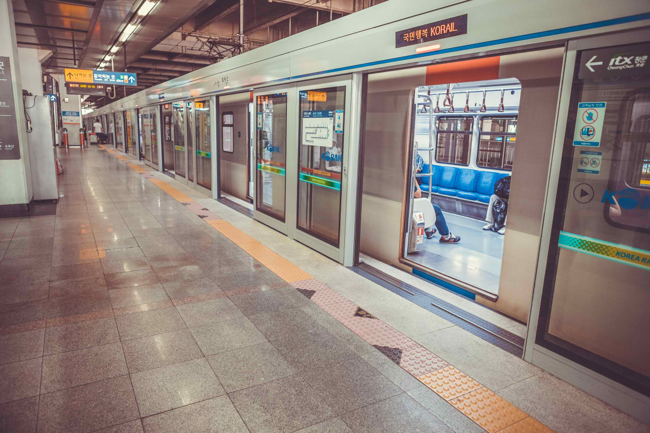 Σεούλ: Αλλάζουν όλα στο μετρό – Τέλος εποχής για τα καθίσματα