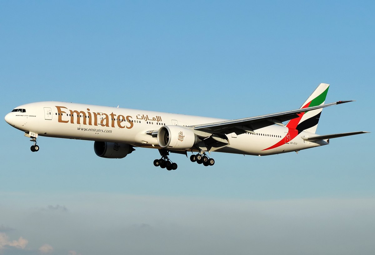 Emirates: Πώς η… ιστορική κακοκαιρία στο Ντουμπάι την προσγείωσε απότομα