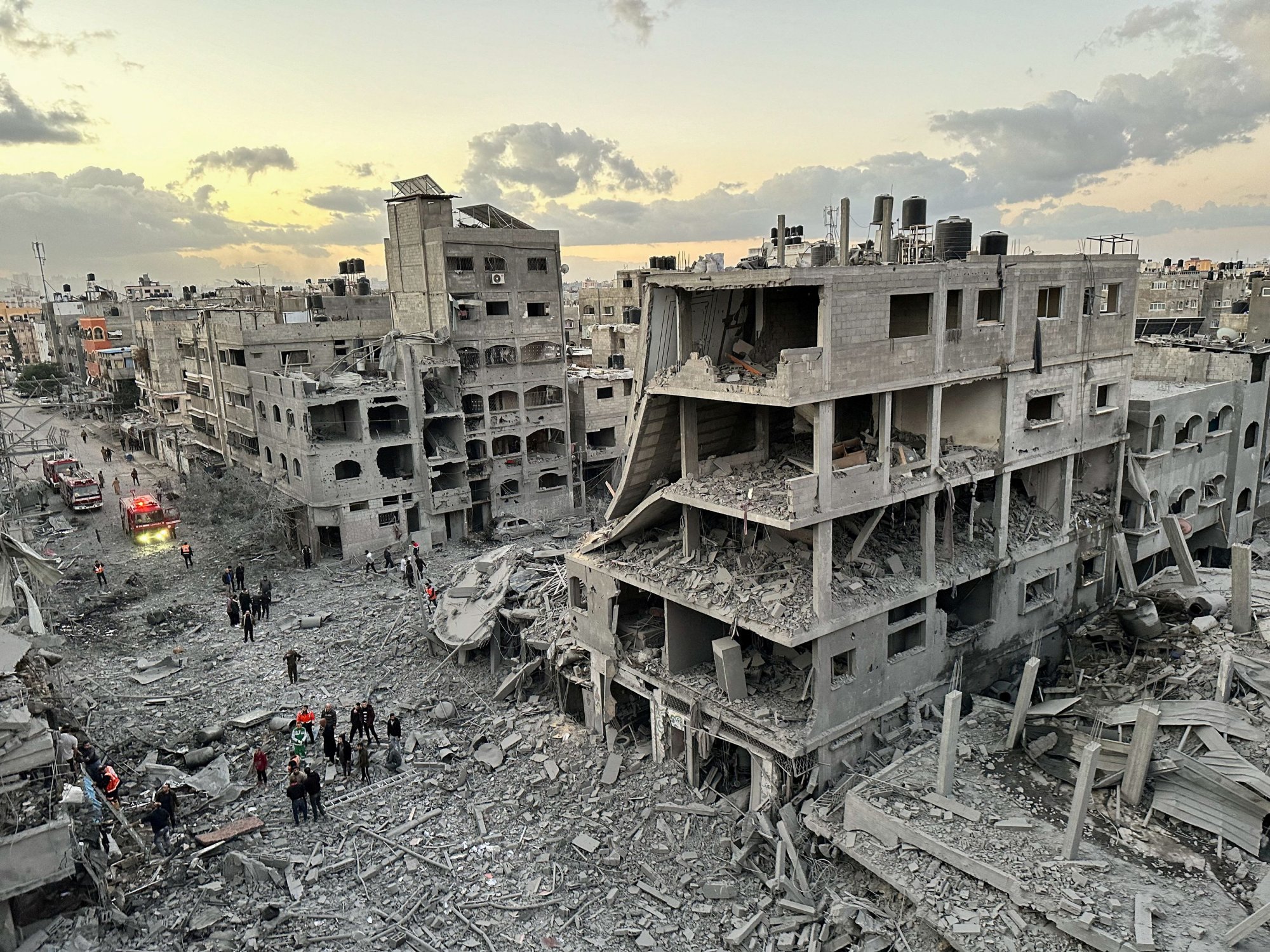 Λωρίδα της Γάζας, «σκόνη και θρύψαλα» ζωές και υποδομές