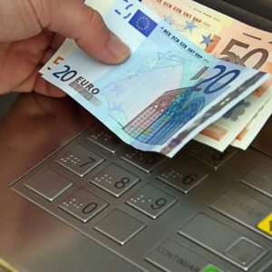 Έκτακτο βοήθημα: Το τελευταίο δεκαήμερο του Δεκεμβρίου η καταβολή του σε 2.290.000 δικαιούχους