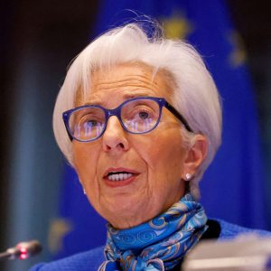 ΕΚΤ: Η αγορά ομολόγων αναμένει τον χρησμό της Λαγκάρντ