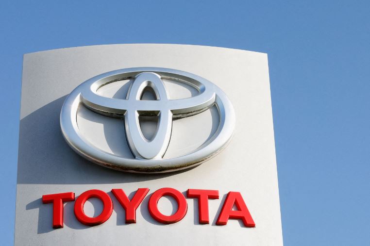 Για την πρωτιά οδεύει και το 2023 η Toyota