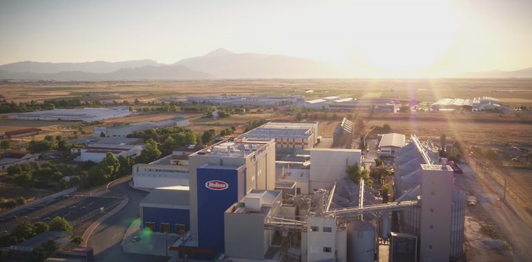 Μέλισσα Κίκιζας