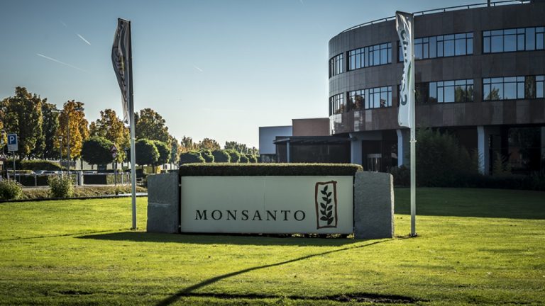 ΗΠΑ: Αποζημίωση 857 εκατ. ευρώ σε βάρος της Monsanto για έκθεση πολιτών σε «αιώνια» χημικά PCB