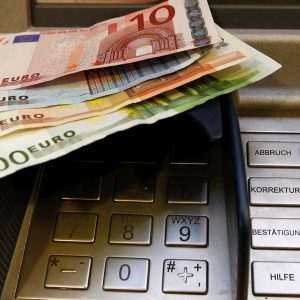 ΟΠΕΚΑ: Ανοίγουν την Τρίτη οι αιτήσεις για τα Προγράμματα Αγροτικής Εστίας