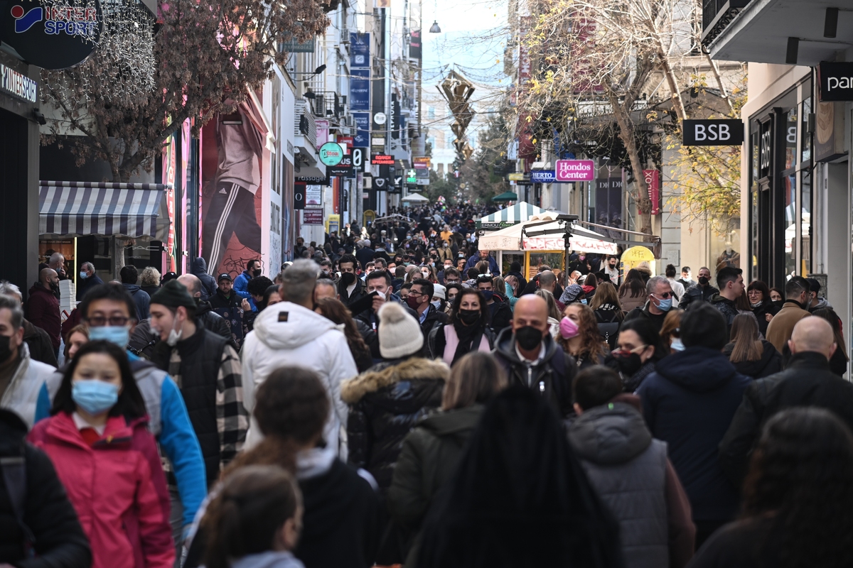 Εορταστικό ωράριο: Ανοιχτά καταστήματα σήμερα – Πώς θα λειτουργήσουν πολυκαταστήματα, σουπερμάρκετ