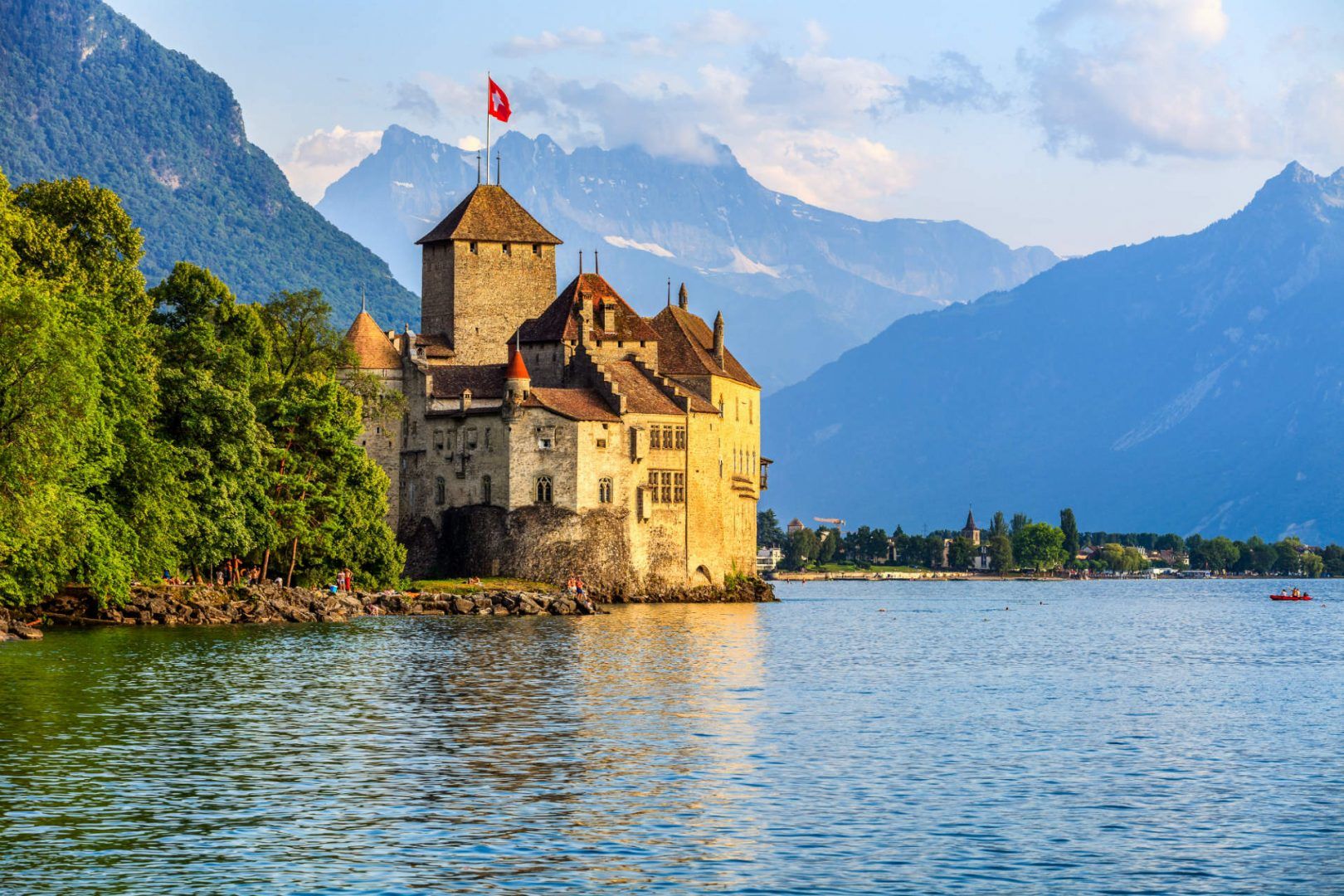 Ελβετία: Μετά το τραπεζικό απόρρητο στο στόχαστρο και το νομικό απόρρητο