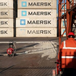Maersk: Επιστρέφουν τα πλοία της σε Ερυθρά Θάλασσα και Διώρυγα του Σουέζ
