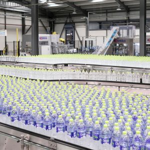 Εμφιαλωμένο νερό: Θεοδωρόπουλος, Ταμβακάκης και Καραμούζης εξαγοράζουν ΔΙΟΣ και ΣΕΛΙ