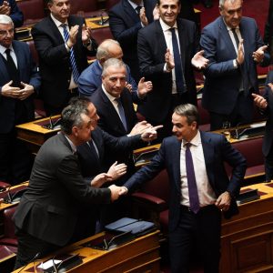 Βουλή: Εκτοξεύτηκε ο πλούτος υπουργών και βουλευτών της ΝΔ από 2019 ως 2023