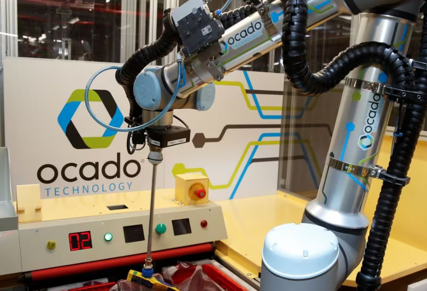 Ocado: Τα νέα ρομπότ στις υπηρεσίες συσκευσίας