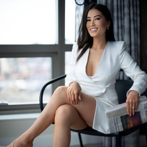 Καριέρα: Από ορκωτή λογίστρια στρίπερ και συνοδός