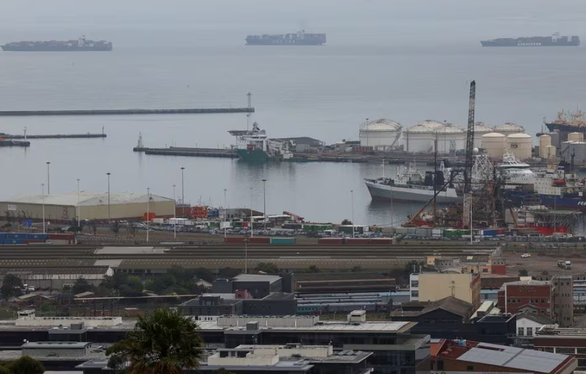 Ναυτιλία: Οι δυσκολίες στα λιμάνια της Αφρικής