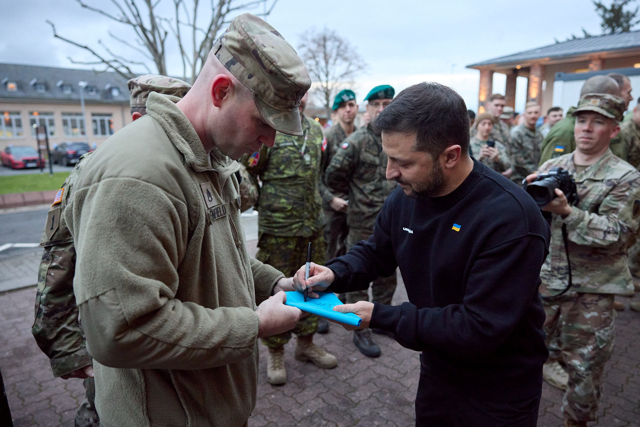Ουκρανία: Ο Ζελένσκι παλεύει με την «κόπωση» του πολέμου