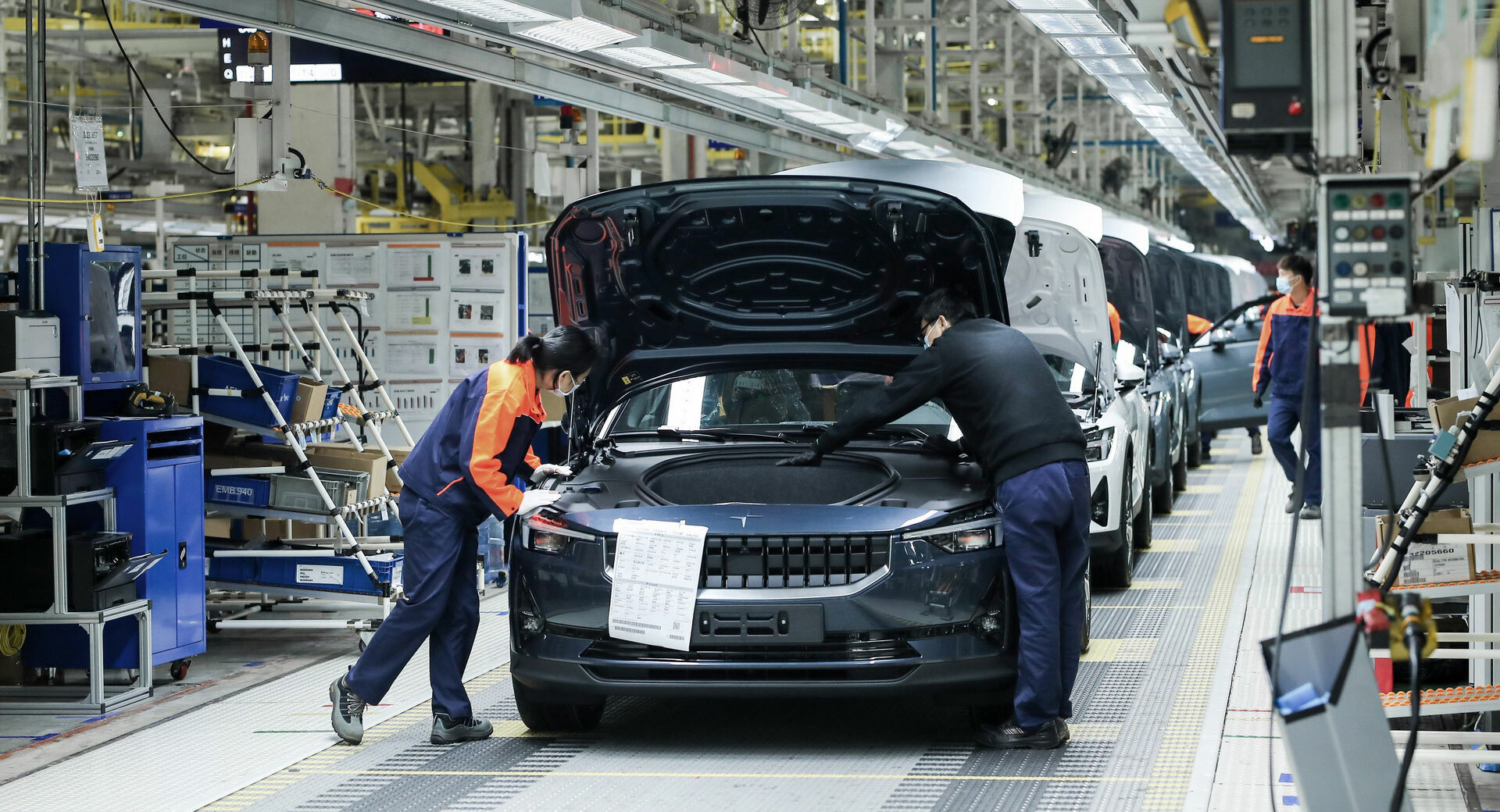 Κίνα: Θα κυριαρχήσει και στην αυτοκινητοβιομηχανία
