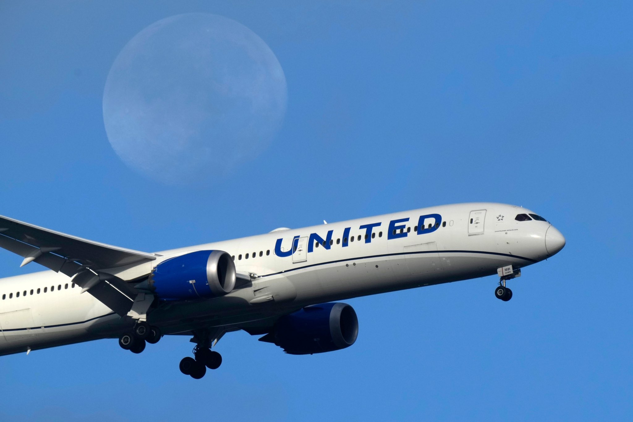 ΗΠΑ: Νέο πρόβλημα σε πτήση με πόρτα αεροπλάνου – Αναγκαστική προσγείωση για 123 επιβάτες