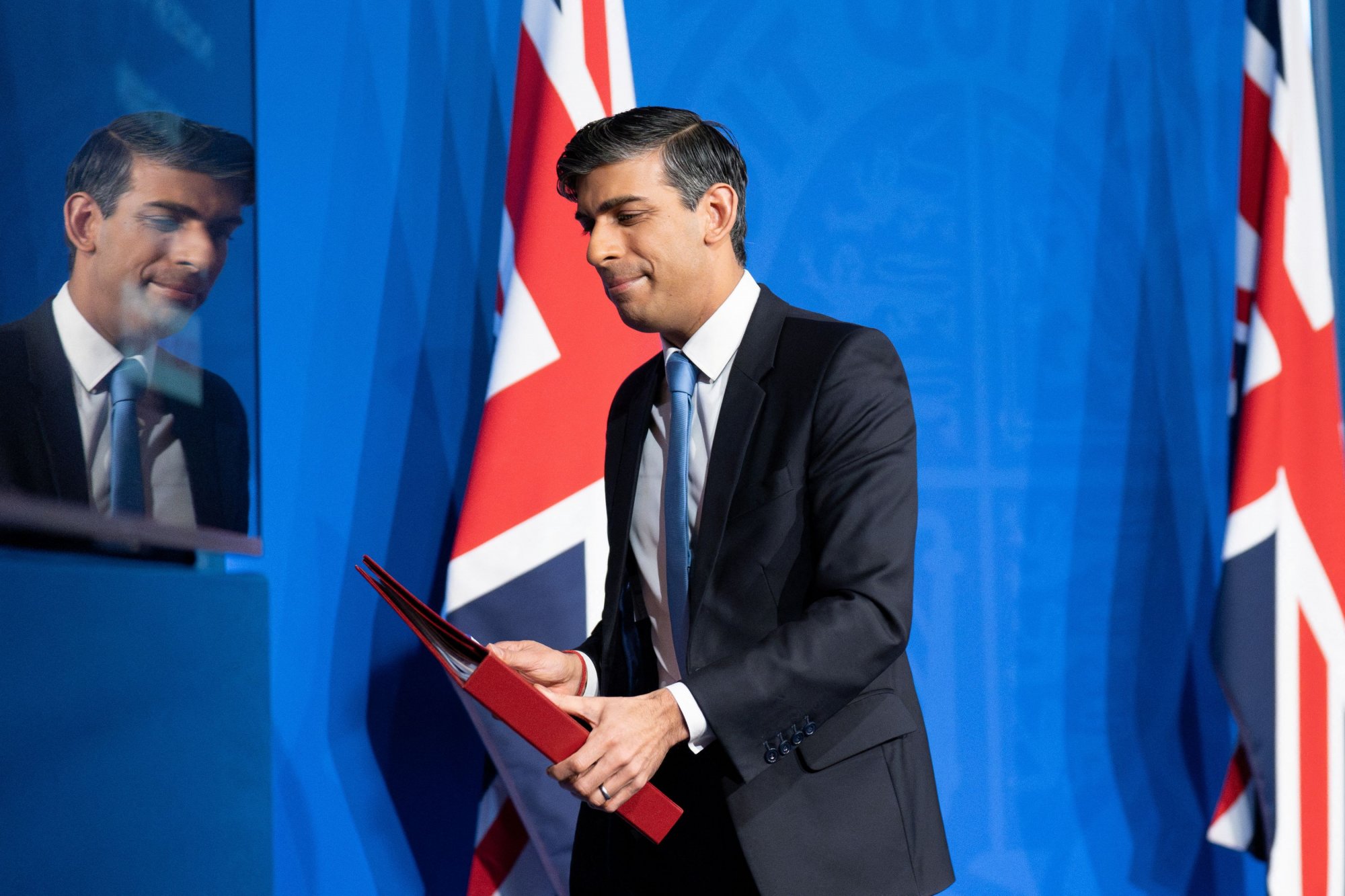 Βρετανία: Πιέσεις στον Σούνακ για εκλογές το καλοκαίρι