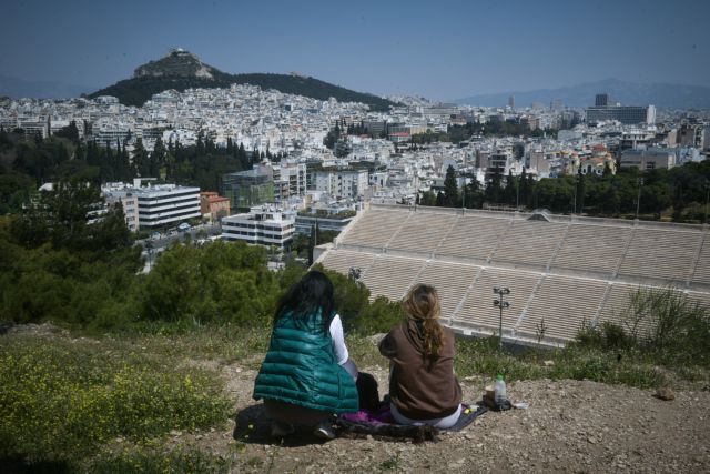 Ο Δεκέμβριος 2023 «ο πιο θερμός» των τελευταίων 15 ετών – Στην Αθήνα 2,3°C πάνω ο υδράργυρος [γραφήματα]