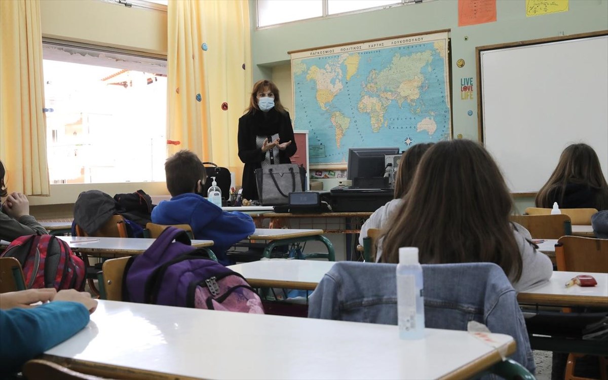 Κορoνοϊός: Μέχρι 5 ημέρες δικαιολογημένες οι απουσίες των μαθητών – Όλη η εγκύκλιος