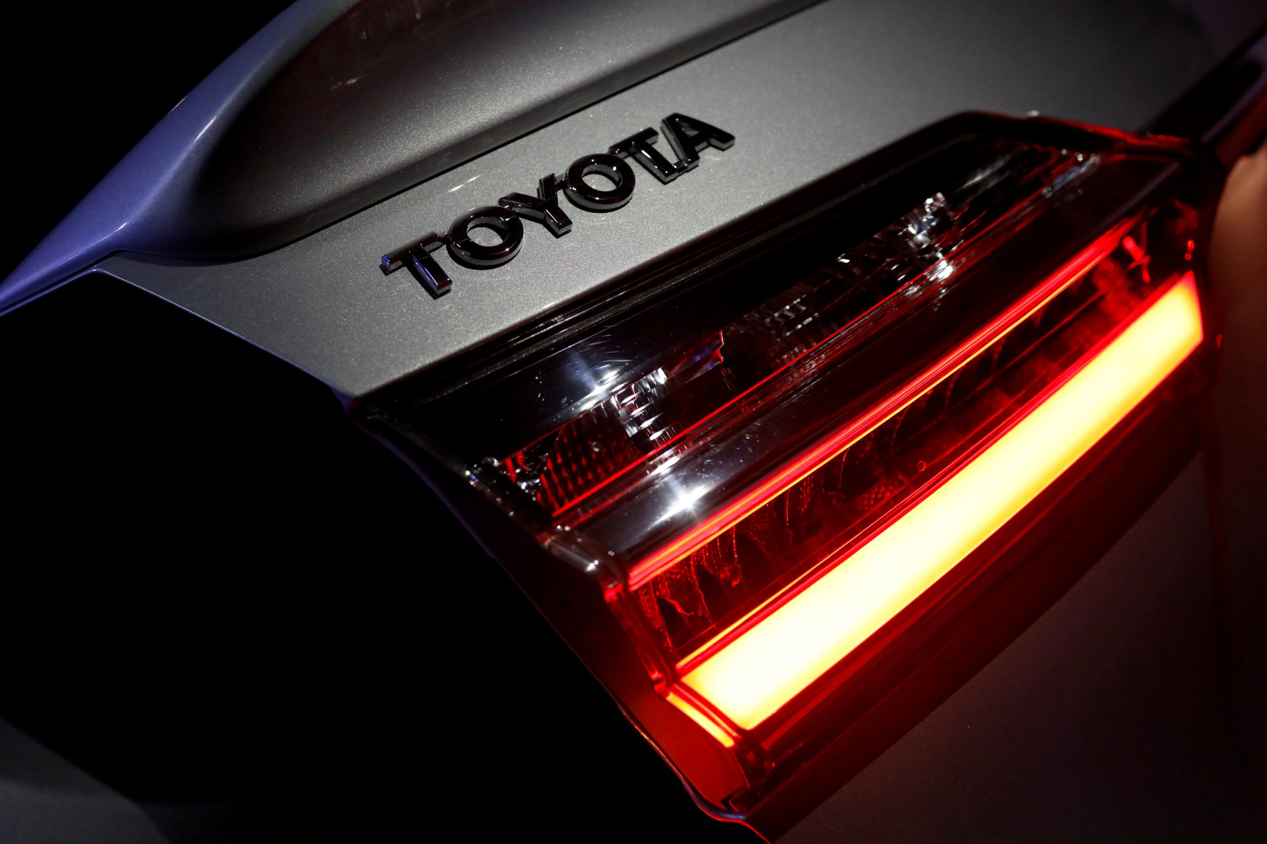 Toyota: Ανάκληση 50.000 παλαιότερων οχημάτων για προβληματικούς αερόσακους