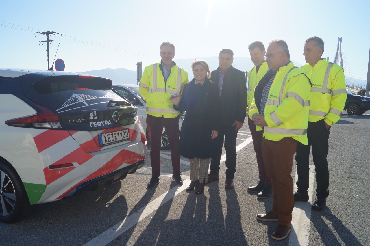 Χριστίνα Αλεξοπούλου: Έκπτωση 34% στις διελεύσεις ηλεκτρικών οχημάτων προσφέρει η «Γέφυρα»