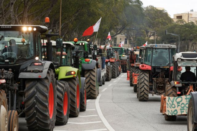 Ευρώπη: Πώς προσπαθεί να καταπνίξει τα αγροτικά μπλόκα; – Γιατί δεν θα τα καταφέρει;