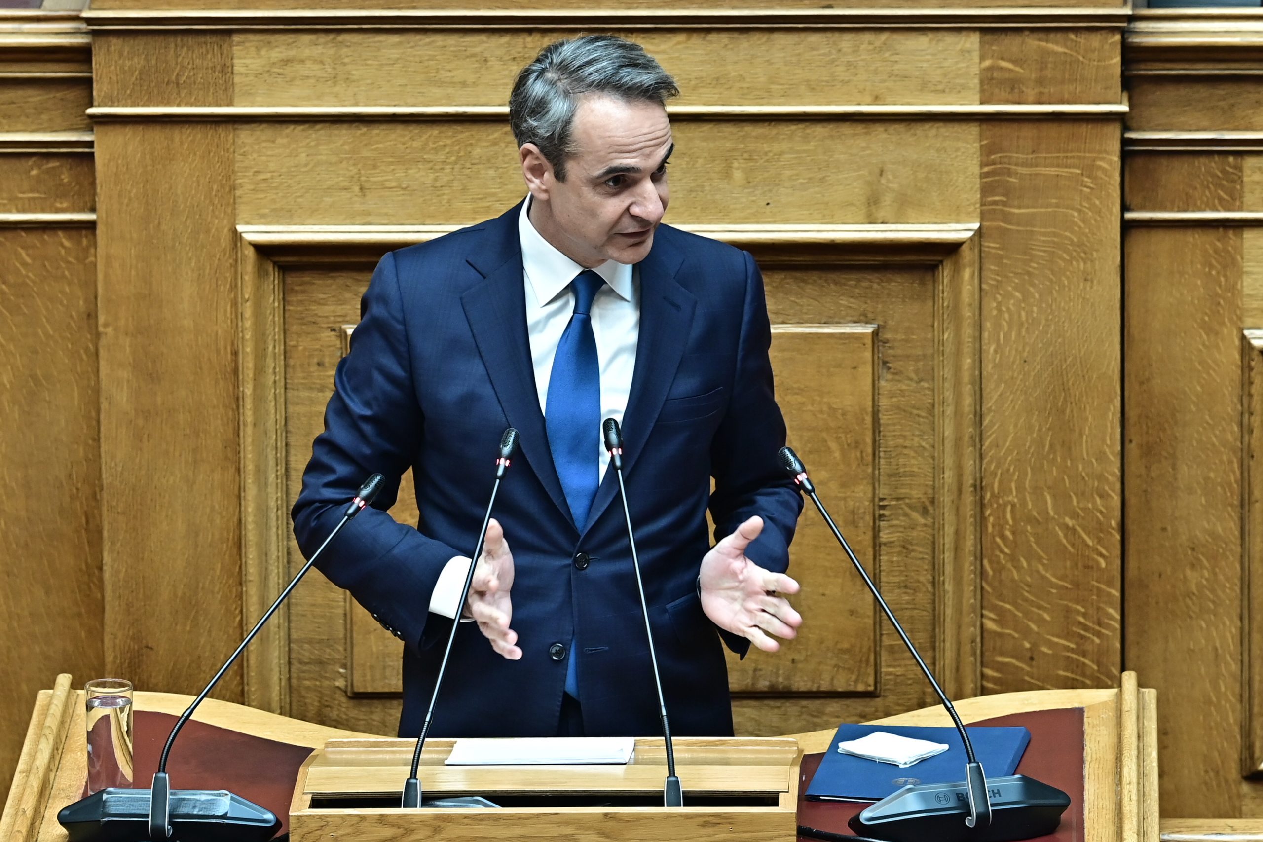 PM Mitsotakis Pledges Return of Special Consumption Tax (EFK) on Diesel for Farmers in Parliament