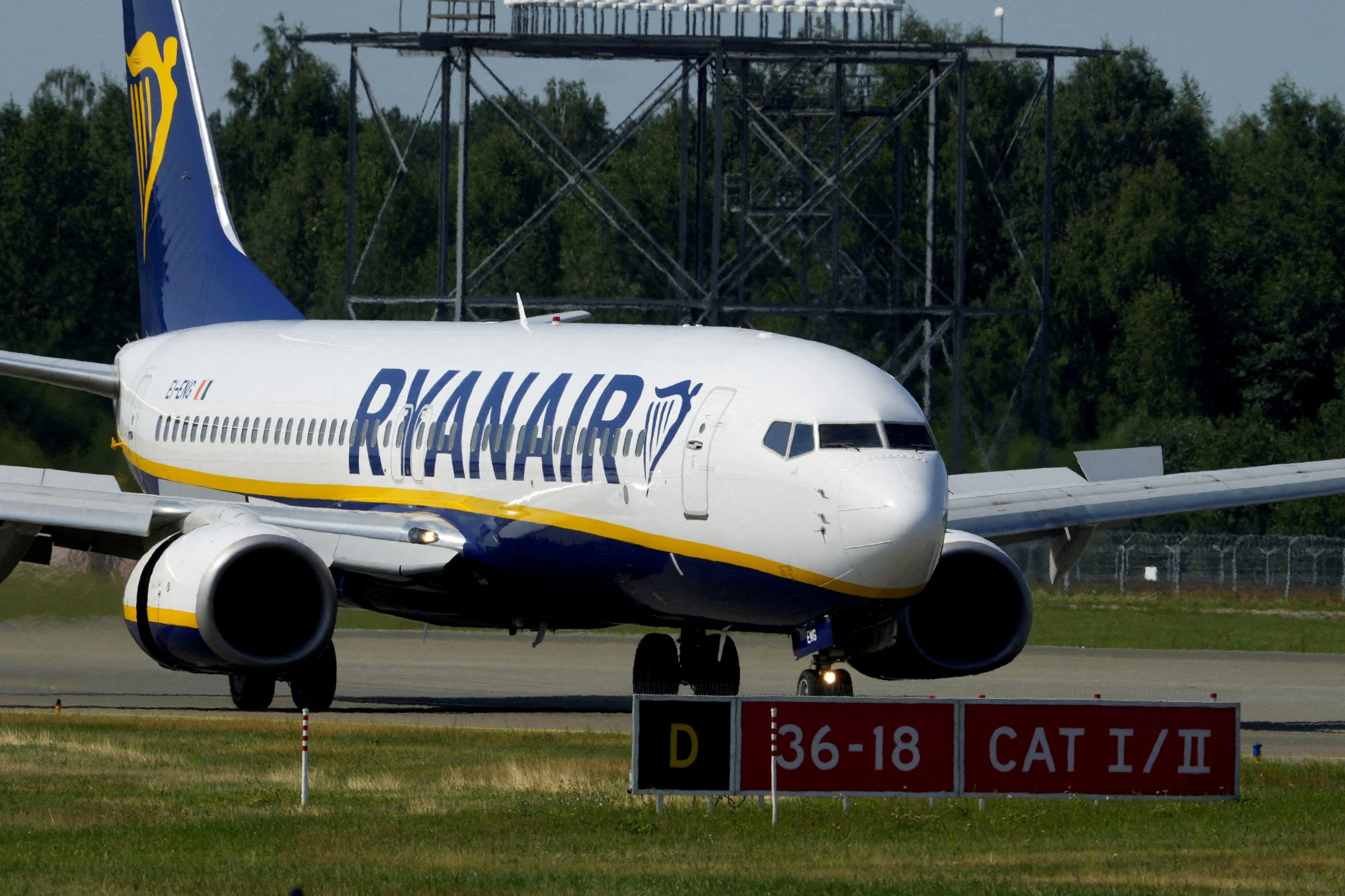 Ryanair: Περιορίζει τις καλοκαιρινές πτήσεις λόγω καθυστερήσεων στις παραδόσεις αεροσκαφών από τη Boeing