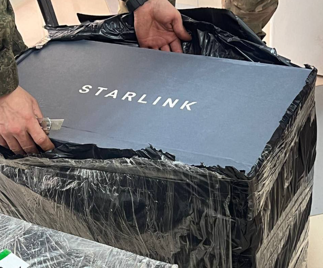 Starlink: Πώς πέφτει στα χέρια του ρωσικού στρατού