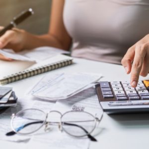 Εφορία: Ποιους φόρους πληρώνουν στην ώρα τους οι φορολογούμενοι