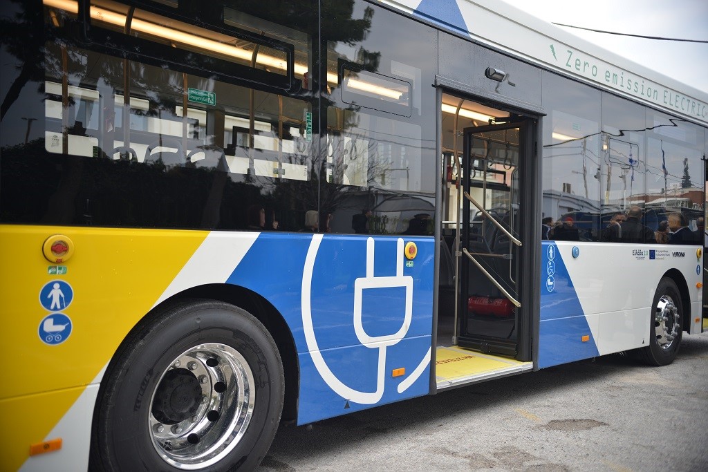 Σταϊκούρας: Ξεκίνησαν οι τεχνικές δοκιμές του πρώτου ηλεκτρικού λεωφορείου