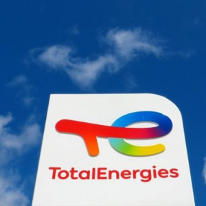 Total: Μειώνει τις επαναγορές μετοχών λόγω νέων ενδείξεων πιέσεων στις τιμές του πετρελαίου