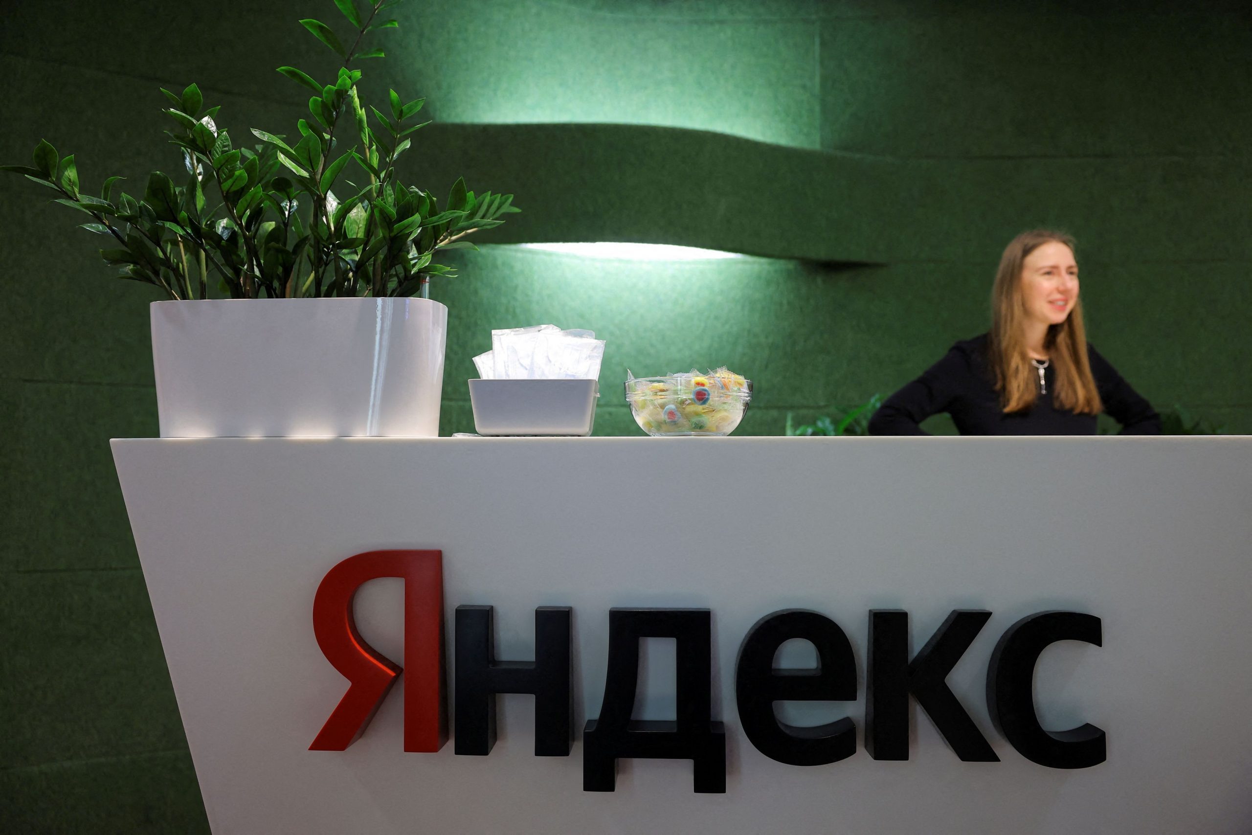 Yandex: Η «ρωσική Google» φεύγει από τη… Ρωσία – Πώς η Μόσχα μεθόδευσε το μεγάλο deal των 5.2 δισ. δολ.