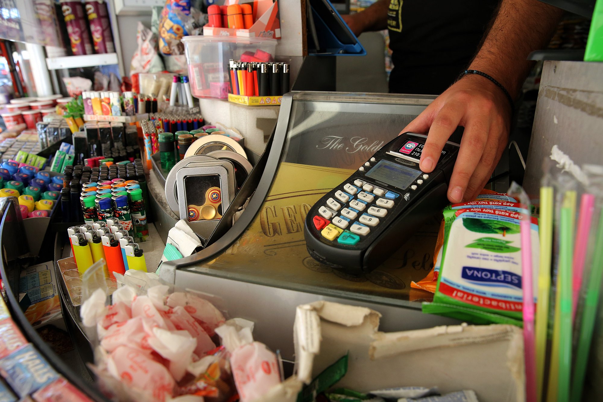 Fines for Greek Businesses without POS Systems from April 1
