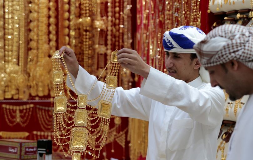 Χρυσός: Η εκτόξευση της τιμής του έριξε τις πωλήσεις στο παραδοσιακό παζάρι Gold Souk στο Ντουμπάι  