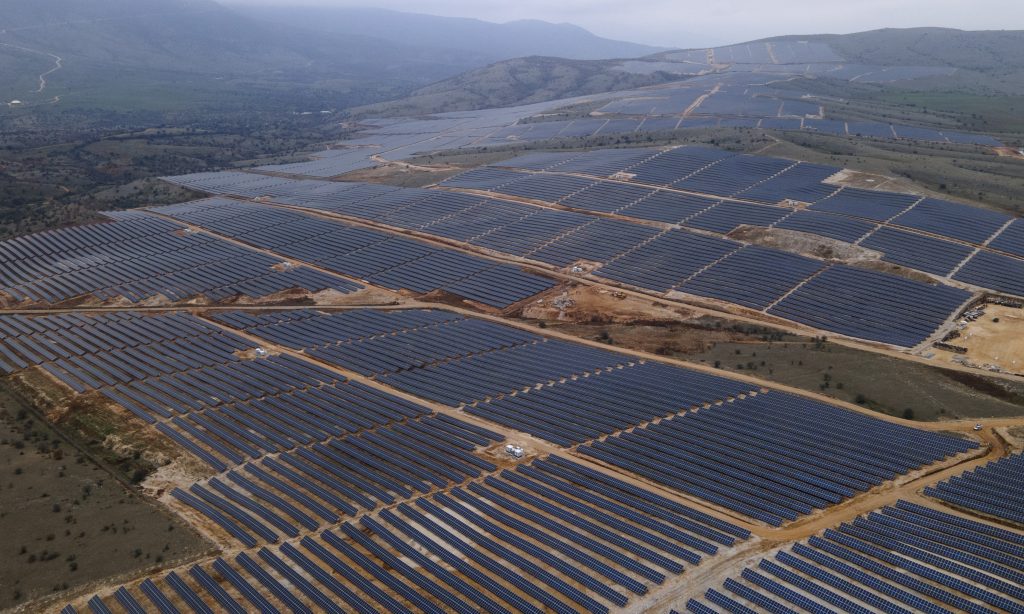 HELLENiQ RENEWABLES: Με ταχύτερο βηματισμό η ανάπτυξη των έργων ΑΠΕ