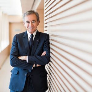 Γαλλία: Ο πλουσιότερος άνθρωπος της χώρας καλείται να πληρώσει 22,5 εκατ. σε φόρους