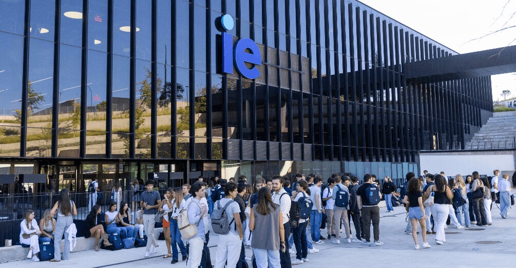 MBA: IE Business School στην Ισπανία κορυφαίο στις διαδικτυακές σπουδές