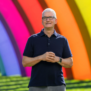 Apple: Αυξάνει τις επενδύσεις και δηλώνει «ανοιχτή» σε εξαγορές