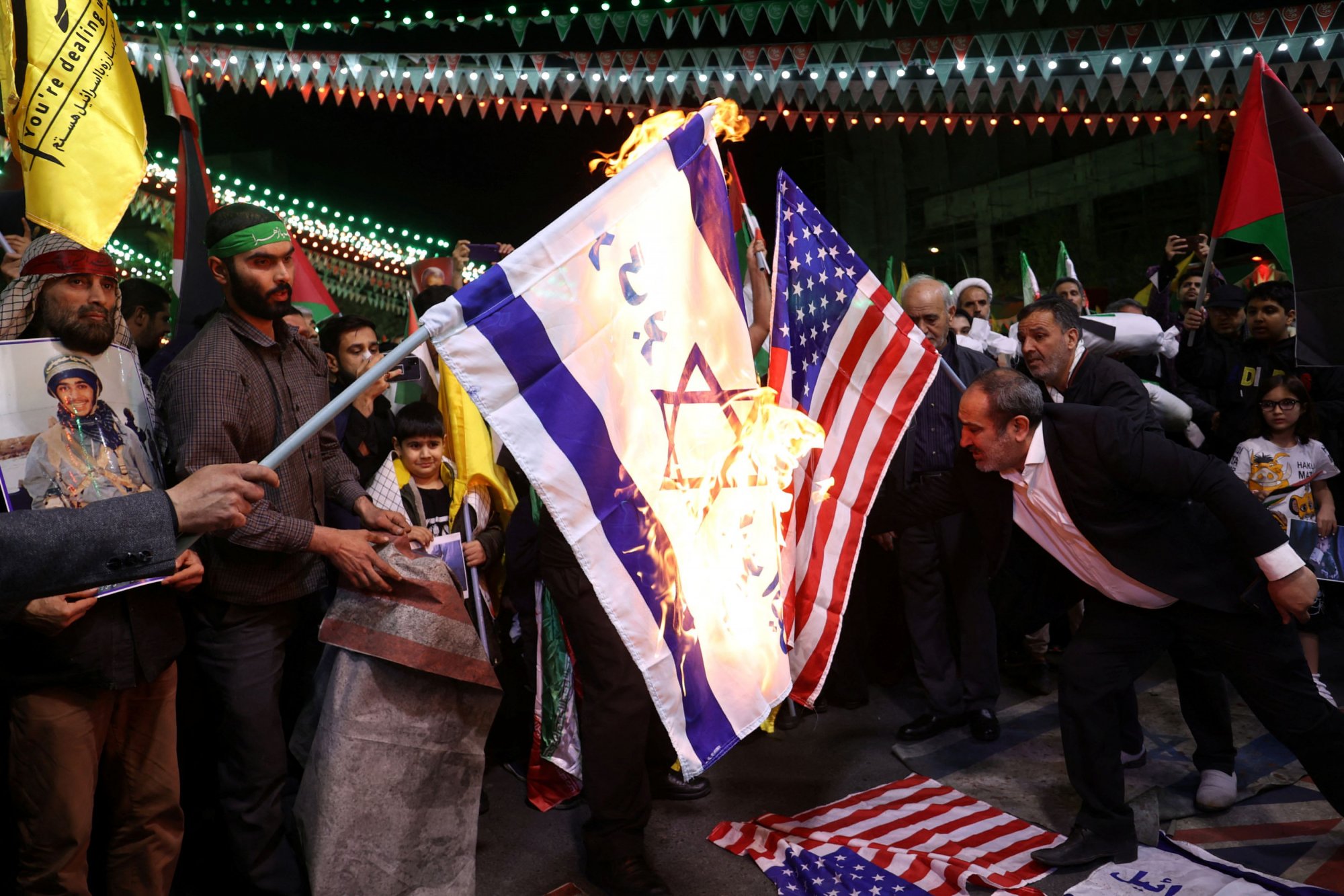 Μέση Ανατολή: Συναγερμός σε ΗΠΑ και Ισραήλ για επικείμενο χτύπημα του Ιράν