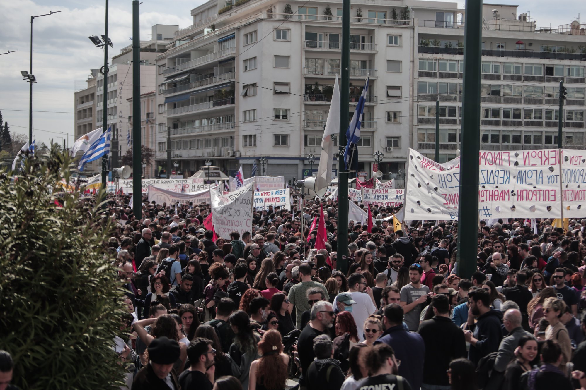 Απεργία: Κινητοποιήσεις την Τετάρτη για ΣΣΕ και αυξήσεις στους μισθούς