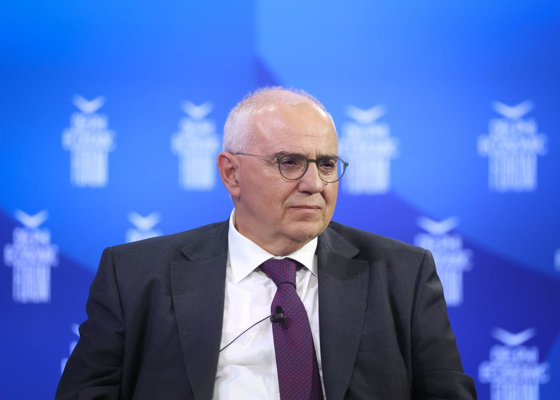 Καραμούζης: Κίνητρα για να μεγαλώσουν οι ελληνικές επιχειρήσεις