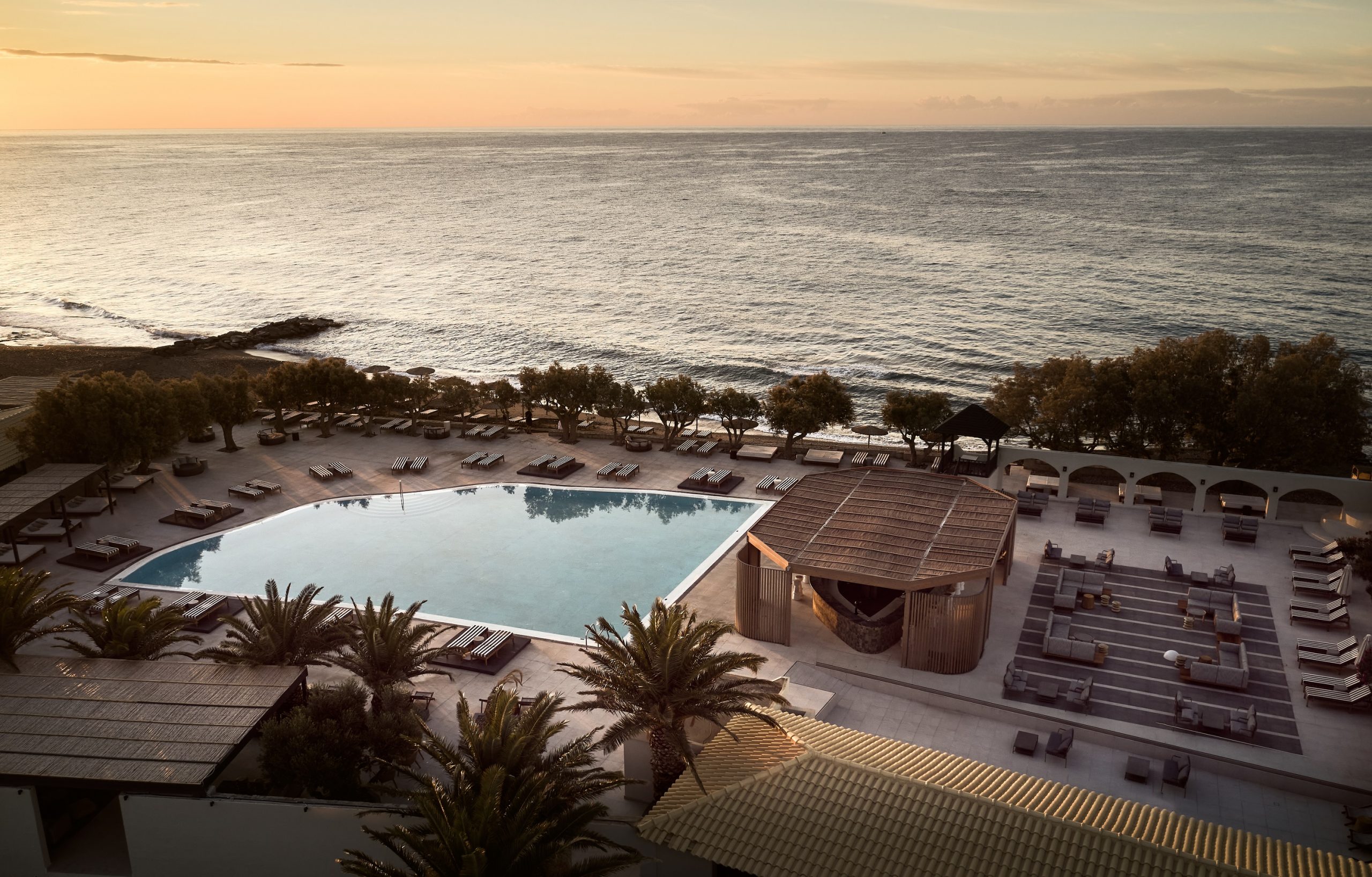 Hilton: Ανοίγει δέκα νέα resorts σε δημοφιλείς ευρωπαϊκούς προορισμούς — ανάμεσά τους και η Ελλάδα